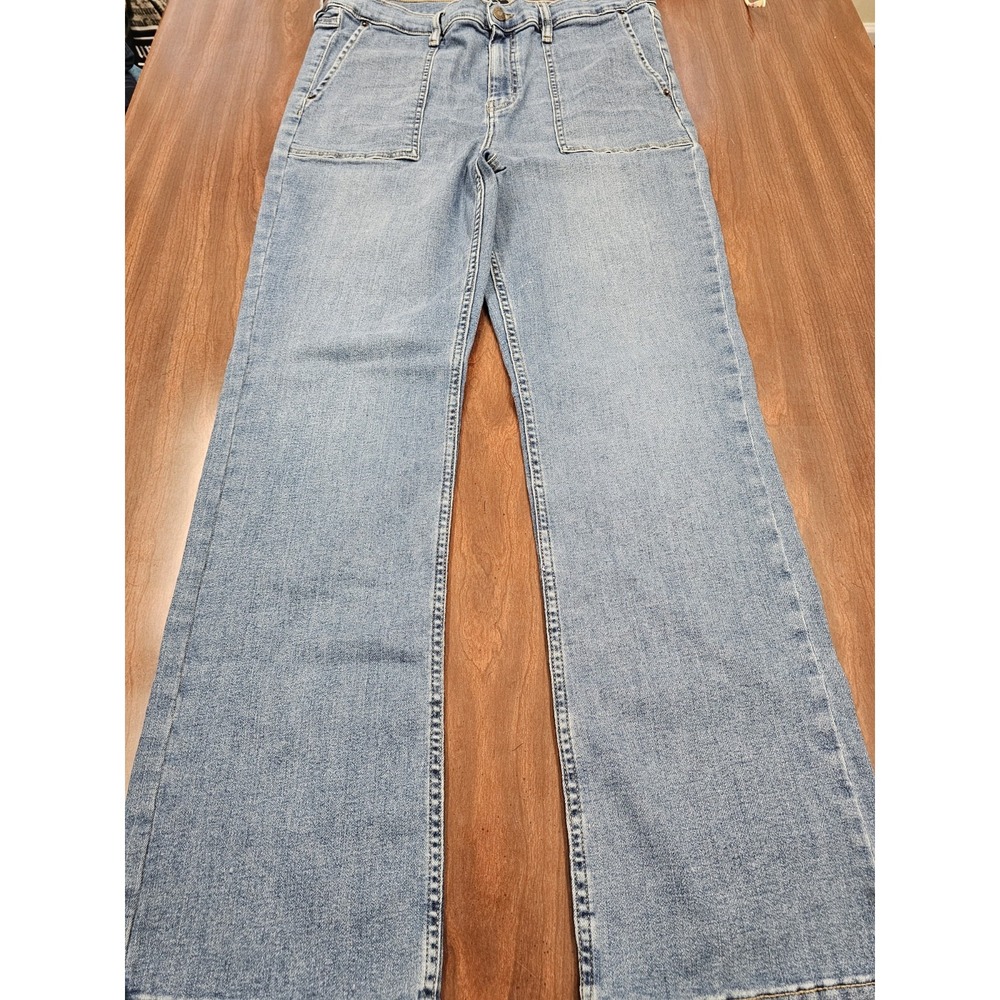 Calvin Klein Jeans Women 16 33 Light Wash Stretch Denim MidRise Straight Bootcut